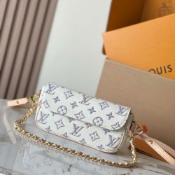 Qualità superiore replica di alta qualità Portafoglio Louis Vuitton con catena Ivy Bag in tessuto monogram M83499 Replica qualità specchio Replica Perfette Qualità superiore replica di alta qualità Portafoglio Louis Vuitton con catena Ivy Bag in tessuto monogram M83499 imitazioni