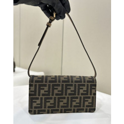 Portafoglio baguette Fendi su catena Borse Firmate Replica Fendi ricamo FF Marrone