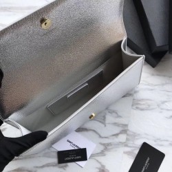 Replica 1:1 Saint Laurent Classic Metallic Monogramme frizione Argento Outlet Saint Laurent Classic Metallic Monogramme frizione Argento imitazioni perfette