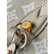 Borse Replica Alta Qualità LV Blossom PM in Mahina M23758