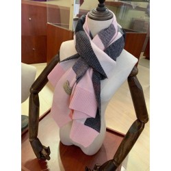 Pari all'originale replica Burberry scialle classico in cashmere con motivo check grande 60 x 180 rosa
