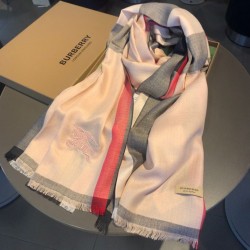 Replica Dettagli perfetti Scialle Burberry in cashmere con motivo a rombi classico check 70 x 200 Griffate