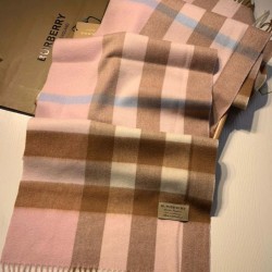 Replica Qualità superiore replica Burberry scialle classico in cashmere con motivo check medio 40 x 180 Griffate