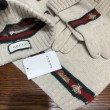 Alta gamma replica Classic Cashmere Jacquard Sciarpa e Cappello Beige