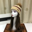 Classic Cashmere Jacquard Sciarpa e Cappello Marrone