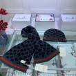 Classic Cashmere Jacquard Sciarpa e Cappello Nero