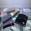 Classic Cashmere Jacquard Sciarpa e Cappello Nero