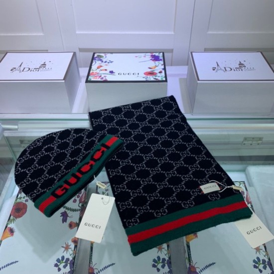 Classic Cashmere Jacquard Sciarpa e Cappello Nero