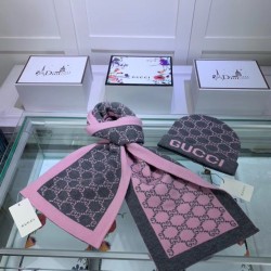 Classic Cashmere Jacquard Sciarpa e Cappello Rosa / Grigio