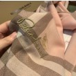 Dettagli perfetti Burberry Scialle Cashmere Classic check 70 x 220