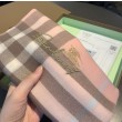 Dettagli perfetti Burberry Scialle Cashmere Classic check 70 x 220