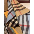 Dettagli perfetti Burberry Scialle in cashmere con motivo check classico 30 x 250