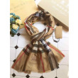 falso Scialle in cashmere lurex bling Burberry 90 x 200 falso Scialle in cashmere lurex bling Burberry 90 x 200