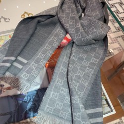 Replica Sciarpa da uomo classica in cashmere double face Grigio Griffate