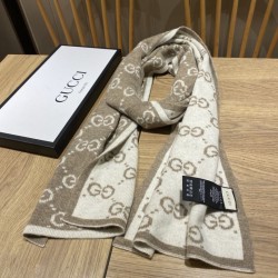 Replica Pari all'originale replica Sciarpa Classic Wool GG jacquard Caffè Griffate