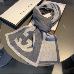 Replica Sciarpa Classic Cashmere Grigio Scuro Griffate