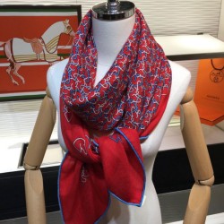 Dupe Hermes divertente scialle di seta cashmere testa di cavallo 140 rosso imitazioni perfette Replica Hermes divertente scialle di seta cashmere testa di cavallo 140 rosso Griffate