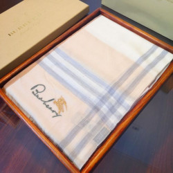 Scialle Burberry Bady Cashmere 100 x 200