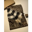Scialle in lana cashmere double face Burberry 30 x 180