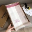 Pari all'originale replica Sciarpa Burberry classica in cashmere con motivo tartan e ricamo cavallo 100 x 200