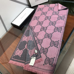 Pari all'originale replica Sciarpa in cashmere con logo jacquard GG Lurex Rose