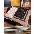 Sciarpa lunga 100 x 200 in cashmere stampato Sciarpa lunga 100 x 200 in cashmere stampato