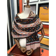 Sciarpa lunga 100 x 200 in cashmere stampato Sciarpa lunga 100 x 200 in cashmere stampato